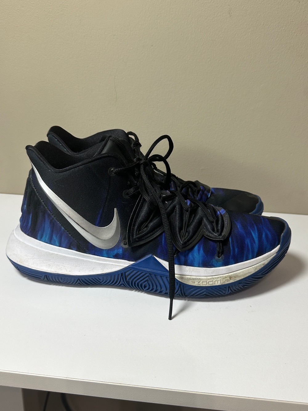 Nike Kyrie 5 "Duke" men’s sneakers, size 12